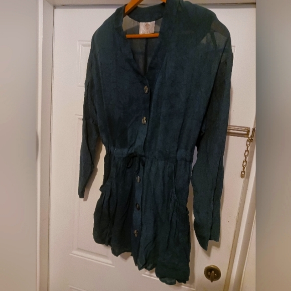 MZM Sport Light Weight Rayon Blouse Small👚Women,Adjustable Waist.🛍 - Picture 1 of 10